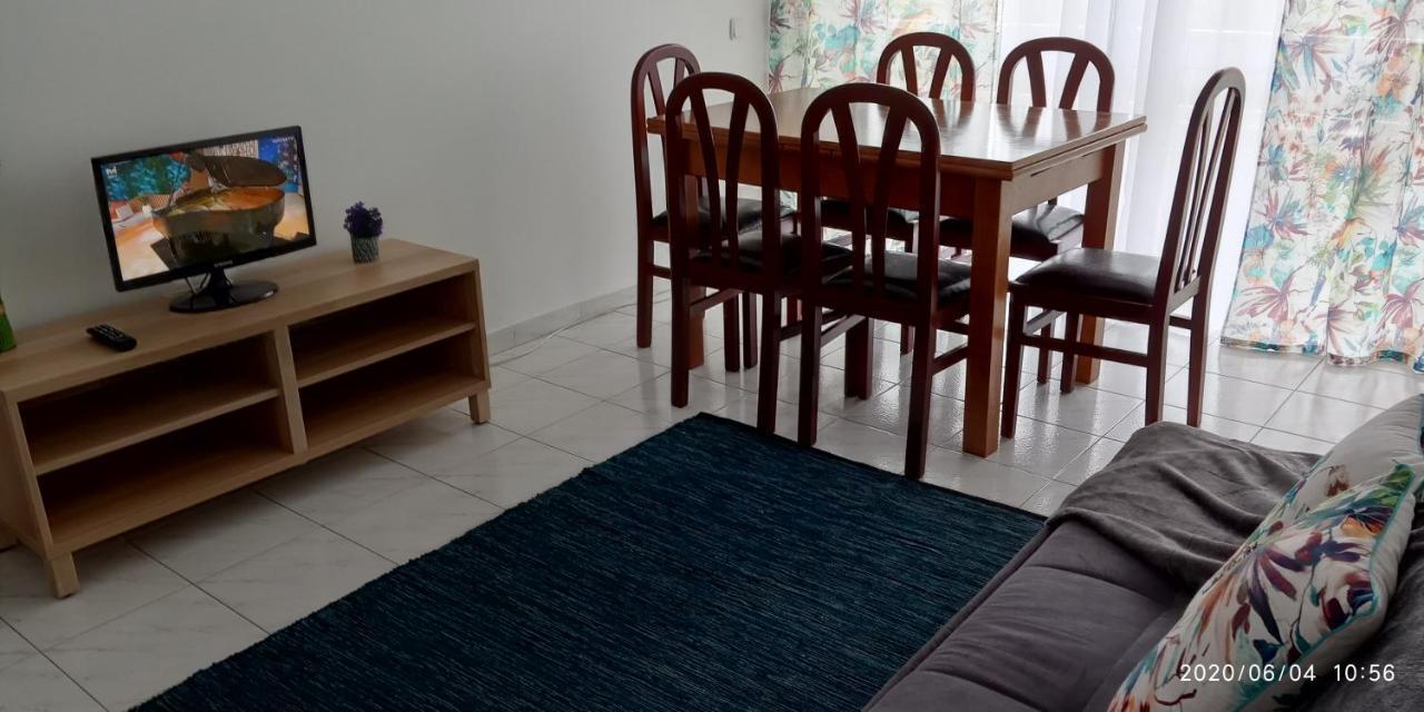Peniche Waves Apartamento Exterior foto